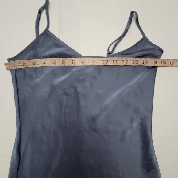 ARITZIA Wilfred Satin Slip Dress - Picture 14 of 15